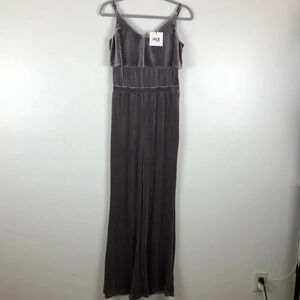 NWT Jack By BB‎ Dakota Velvet Flare Jumpsuit Size M